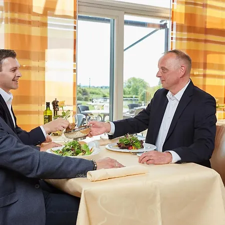 Aramis Tagungs- Und 4* Gäufelden