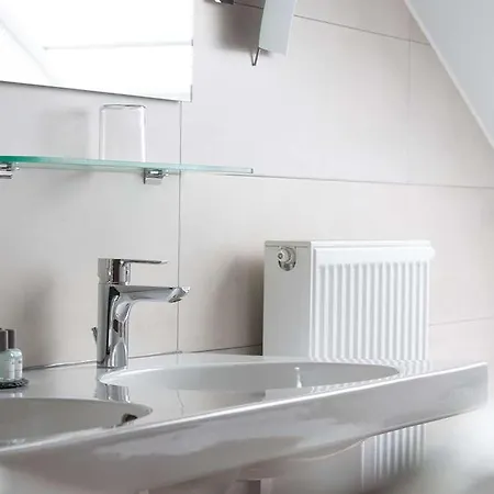 Aramis Tagungs- Und Hotel 4*