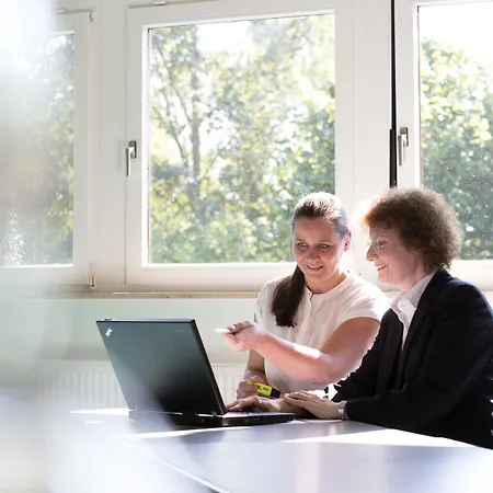 Aramis Tagungs- Und Hotel