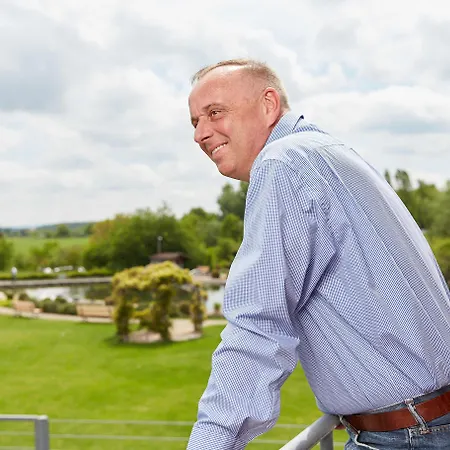 Aramis Tagungs- Und Hotel