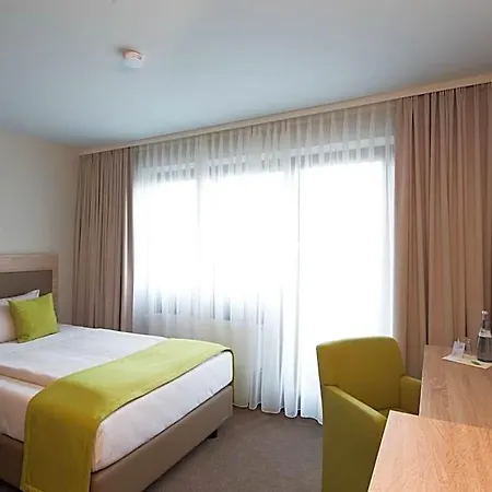 Aramis Tagungs- Und 4* Gäufelden