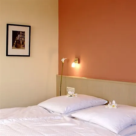 Hotel Aramis Tagungs- Und Gäufelden