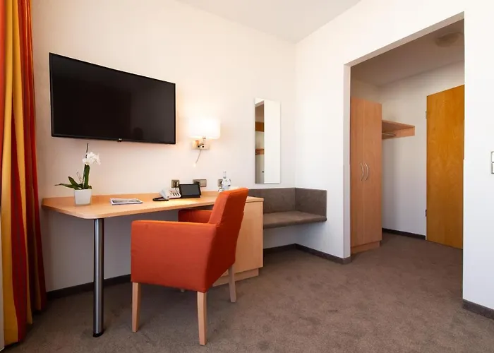 Aramis Tagungs- Und 4*