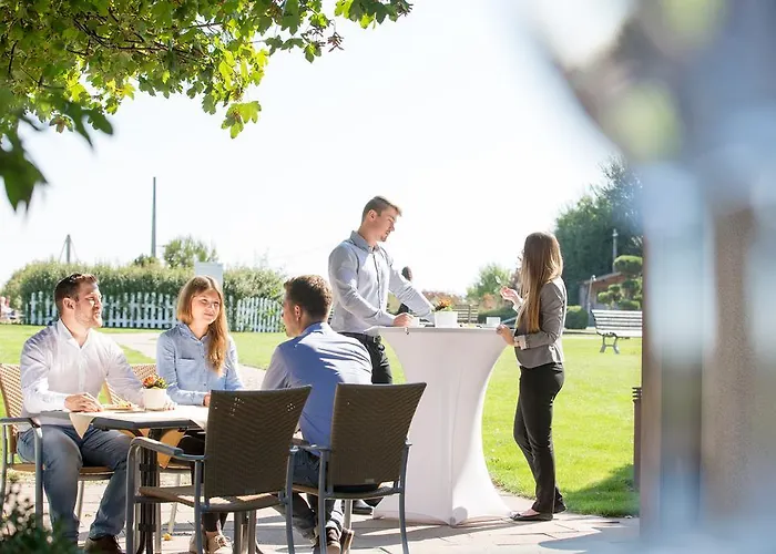 Aramis Tagungs- Und 4*