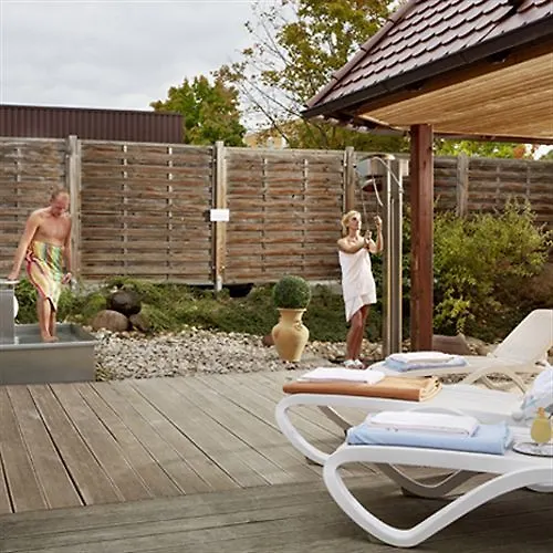 Aramis Tagungs- Und 4*